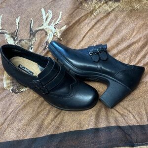 Women's Black Heeled Shoes